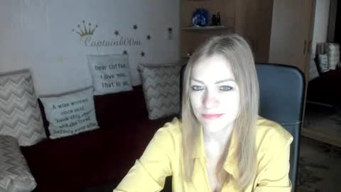 Silvia online show from September 2025 02:57:01 AM