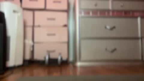 cherliecarmen online show from December 2024 04:46:02 PM