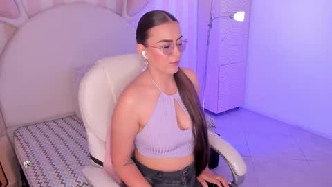 Cherry online show from September 2025 08:57:01 PM