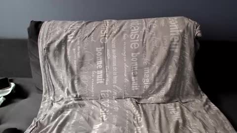 Astrid online show from October 2025 05:29:02 AM