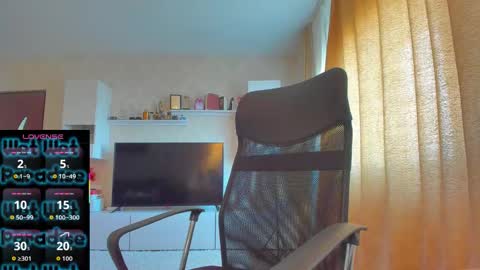 Snapshot of cherry_pie_69 chatting on November 2025 08:59:01 AM mayra online show from November 2025 08:59:01 AM