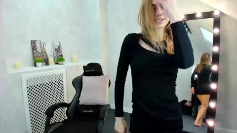 Snapshot of cherry_pr1ce chatting on December 2024 04:04:02 AM cherry_pr1ce online show from December 2024 04:04:02 AM