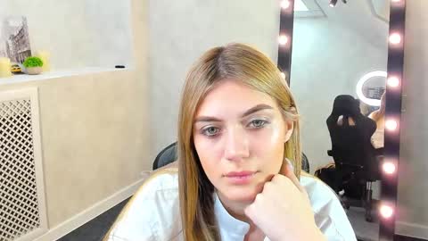 Snapshot of cherry_pr1ce chatting on December 2024 12:14:02 AM cherry_pr1ce online show from December 2024 12:14:02 AM