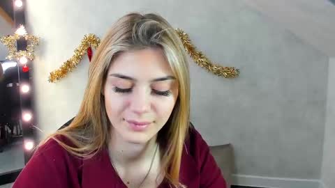 Snapshot of cherry_pr1ce chatting on January 2025 12:25:01 AM cherry_pr1ce online show from January 2025 12:25:01 AM