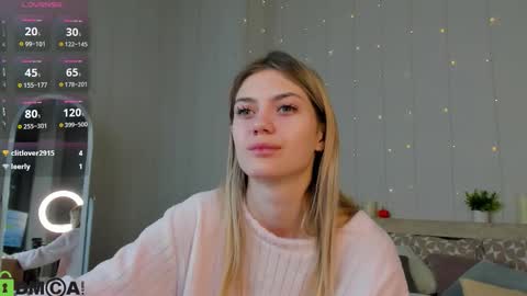 Snapshot of cherry_pr1ce chatting on November 2025 12:32:01 AM cherry_pr1ce online show from November 2025 12:32:01 AM