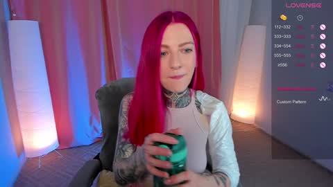 Roxy online show from February 2025 06:46:01 PM