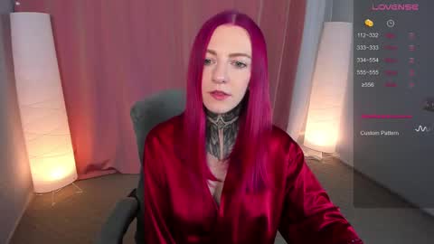 Roxy online show from February 2025 08:34:02 PM
