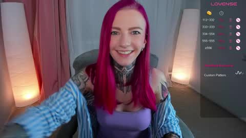 Roxy online show from March 2025 08:50:02 PM
