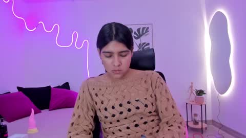 C H E R R Y online show from September 2025 11:46:02 AM