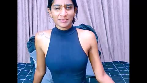 leah online show from December 2024 05:26:01 AM