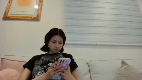 cherrycute666 online show from March 2025 04:47:02 AM