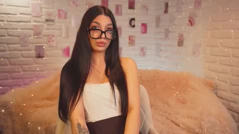 Snapshot of cherrypeery chatting on October 2025 04:23:02 AM Kiki online show from October 2025 04:23:02 AM