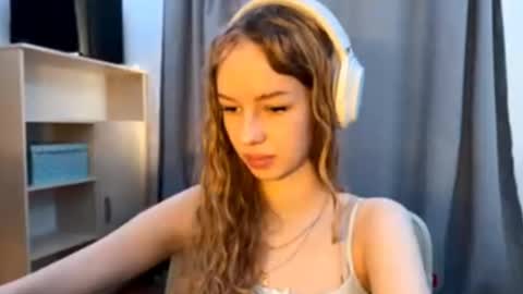 Snapshot of cherryrush951544 chatting on November 2025 11:11:02 AM Evie online show from November 2025 11:11:02 AM