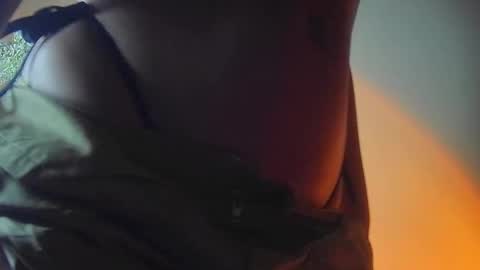 Snapshot of cherryy_blossoomm chatting on December 2024 10:34:02 PM SARITA 3 online show from December 2024 10:34:02 PM