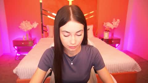 Snapshot of cherryylulu chatting on November 2025 08:24:01 AM cherryylulu online show from November 2025 08:24:01 AM