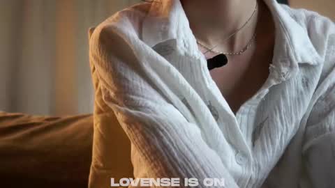 Snapshot of cheryburry chatting on October 2025 04:02:02 AM Leia online show from October 2025 04:02:02 AM