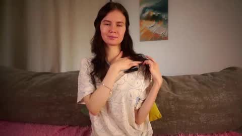 Snapshot of cheryburry chatting on November 2025 03:07:01 AM Leia online show from November 2025 03:07:01 AM