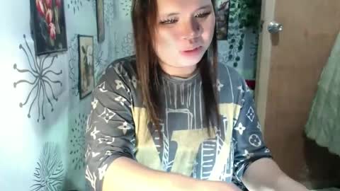 chescahotxxxl online show from January 2025 11:12:02 AM