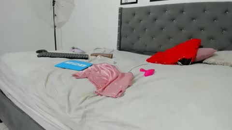 chey_petite online show from November 2025 02:22:01 AM