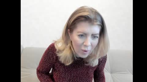 Snapshot of chicafortuna chatting on December 2024 04:10:02 AM NBFG online show from December 2024 04:10:02 AM