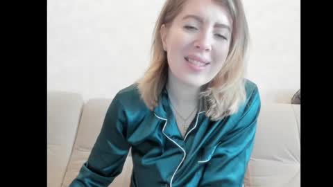 Snapshot of chicafortuna chatting on March 2025 02:54:01 AM NBFG online show from March 2025 02:54:01 AM