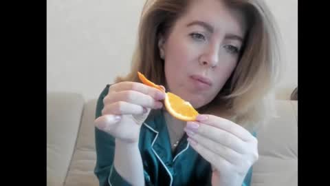 Snapshot of chicafortuna chatting on March 2025 02:41:02 AM NBFG online show from March 2025 02:41:02 AM