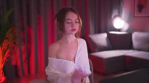 Snapshot of chillwithstacy chatting on February 2025 10:47:02 PM chillwithstacy online show from February 2025 10:47:02 PM