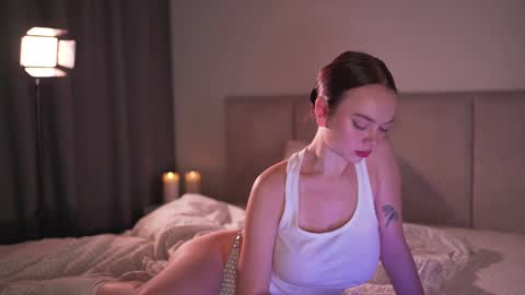 Snapshot of chillwithstacy chatting on February 2025 09:53:02 PM chillwithstacy online show from February 2025 09:53:02 PM