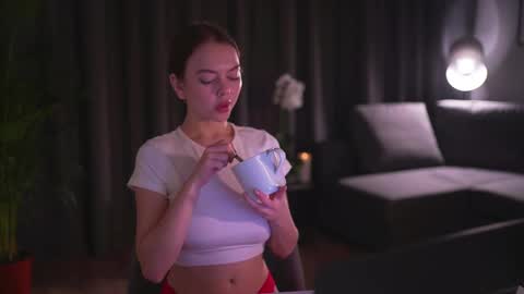 Snapshot of chillwithstacy chatting on February 2025 09:57:01 PM chillwithstacy online show from February 2025 09:57:01 PM