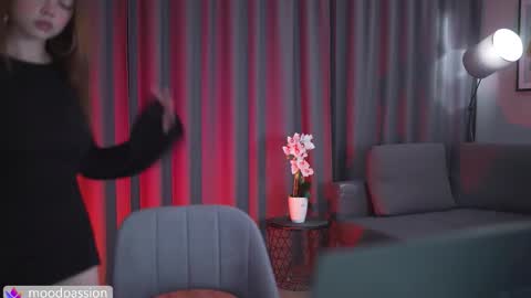 Snapshot of chillwithstacy chatting on September 2025 08:45:01 PM chillwithstacy online show from September 2025 08:45:01 PM