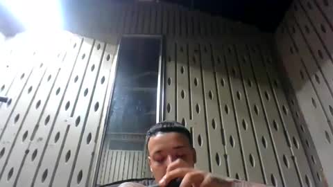 Snapshot of chino880172 chatting on February 2025 06:40:01 AM CHINO online show from February 2025 06:40:01 AM