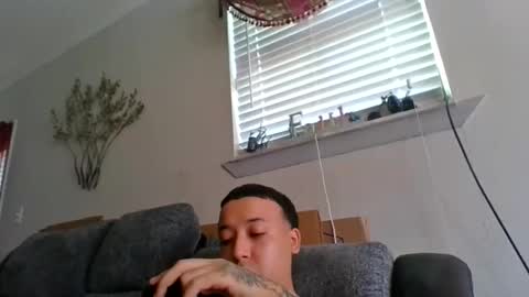 Snapshot of chino880172 chatting on October 2025 06:32:02 PM CHINO online show from October 2025 06:32:02 PM