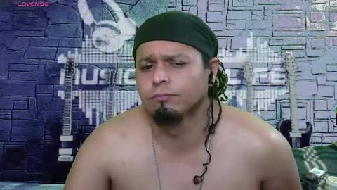 Enrique online show from February 2025 02:03:01 AM