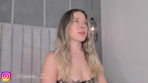 Chloe online show from January 2025 01:42:02 PM