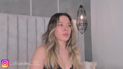 Chloe online show from February 2025 04:50:02 PM
