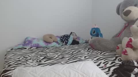 Snapshot of chloe_dolce chatting on October 2025 03:55:01 PM chloe_dolce online show from October 2025 03:55:01 PM