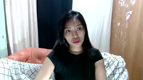 Snapshot of chloe_harlot chatting on November 2025 02:17:01 PM chloe and harlot online show from November 2025 02:17:01 PM