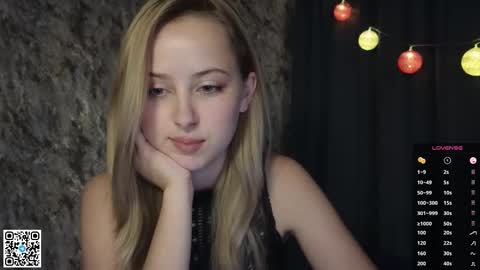  Chloe  online show from November 2025 02:55:02 AM