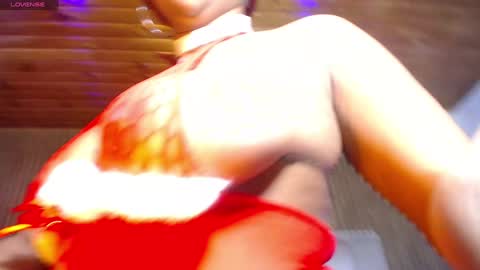 chloee_hs online show from December 2024 07:07:01 AM