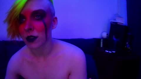 Chloekissxo online show from February 2025 03:00:02 AM