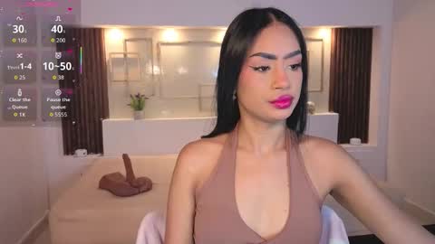 Snapshot of chloemoon9 chatting on October 2025 11:52:02 AM Chloe Moon online show from October 2025 11:52:02 AM