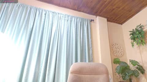 Chloe rosse online show from October 2025 01:06:01 AM