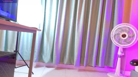 Chloe rosse online show from November 2025 01:05:01 AM