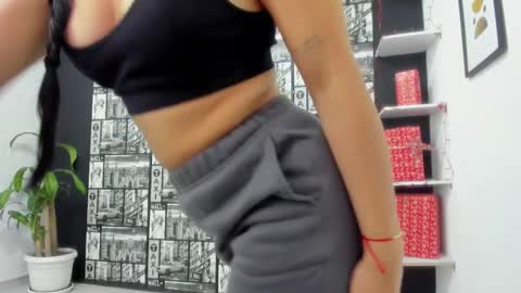 ChloeTurner  online show from January 2025 12:31:02 PM