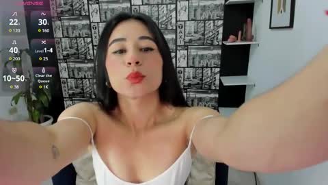 ChloeTurner  online show from March 2025 12:31:02 PM