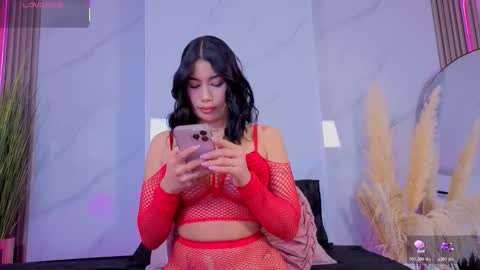 Snapshot of chlooee_ chatting on October 2025 01:18:01 AM Chlooe online show from October 2025 01:18:01 AM