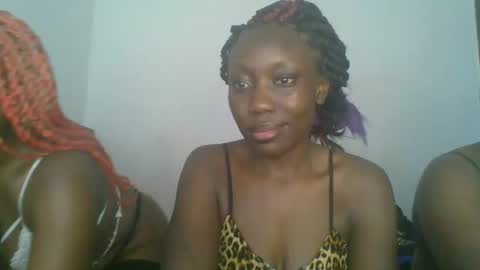 Snapshot of chocobear22 chatting on October 2025 08:27:02 AM chocobear22 online show from October 2025 08:27:02 AM