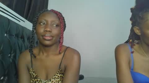 Snapshot of chocobear22 chatting on November 2025 05:25:02 PM chocobear22 online show from November 2025 05:25:02 PM