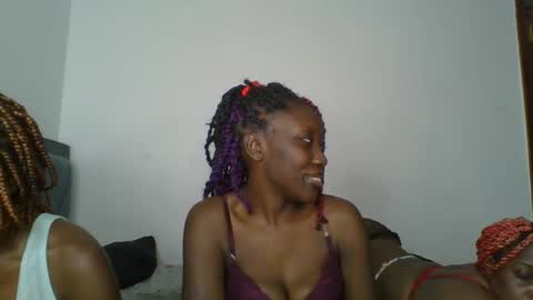 Snapshot of chocobear22 chatting on November 2025 05:33:02 PM chocobear22 online show from November 2025 05:33:02 PM