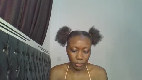 Snapshot of chocobear22 chatting on November 2025 11:21:02 AM chocobear22 online show from November 2025 11:21:02 AM